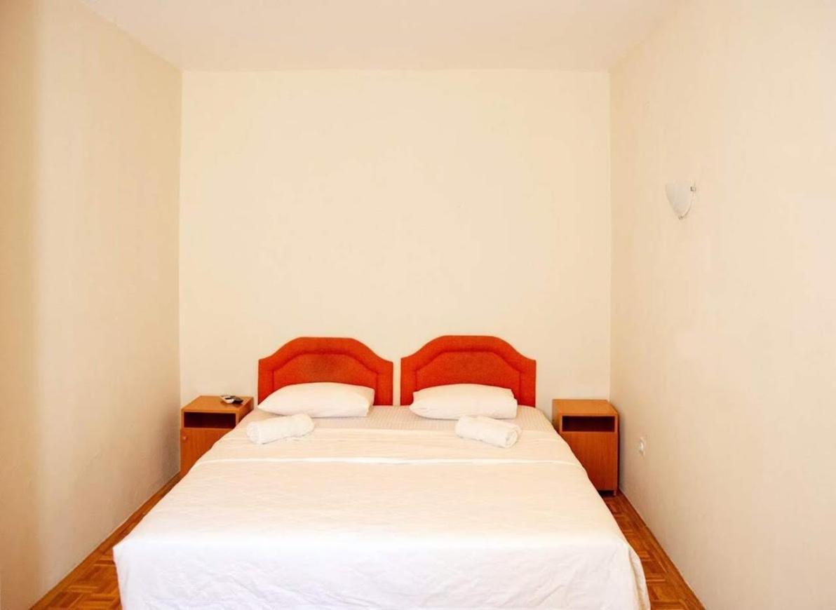 Apartments Dunja Свети-Стефан Экстерьер фото