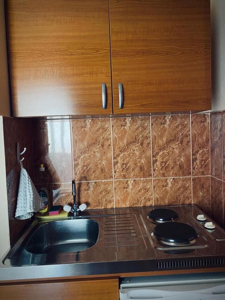 Apartments Dunja Свети-Стефан Экстерьер фото