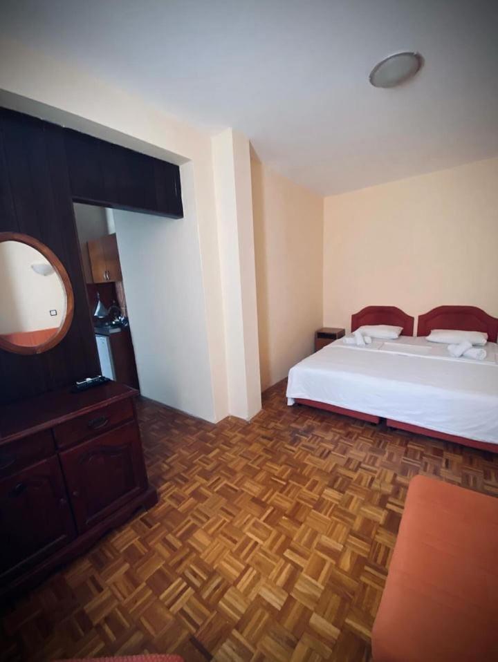 Apartments Dunja Свети-Стефан Экстерьер фото