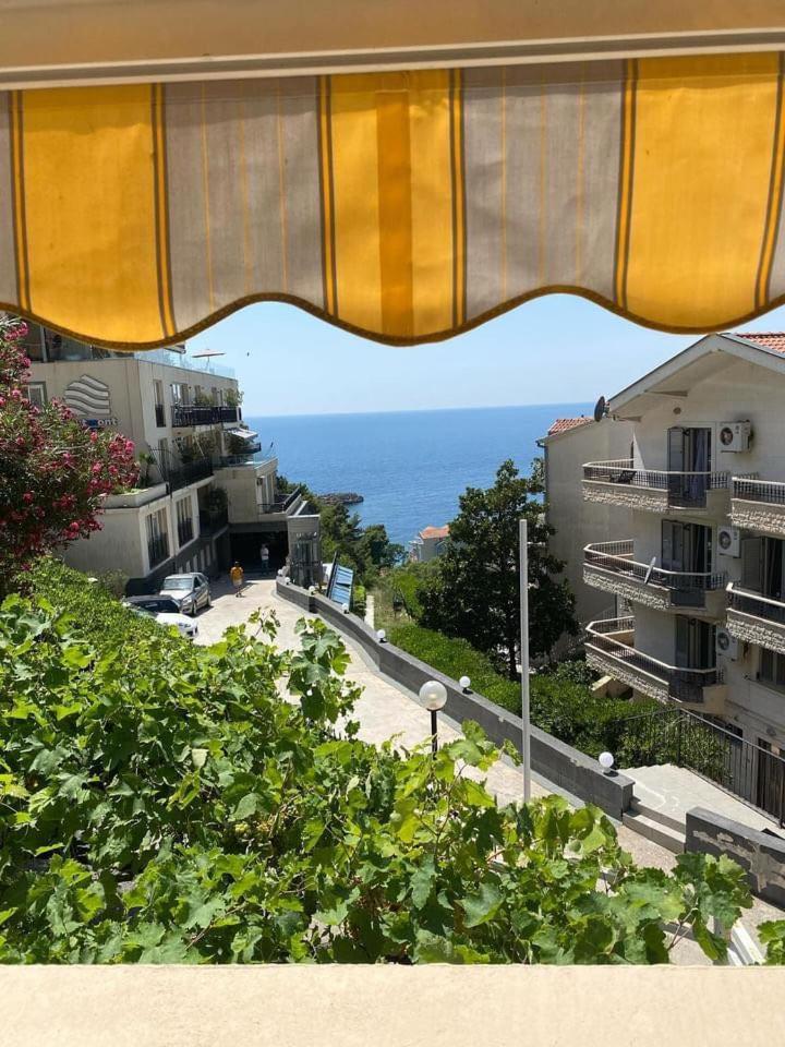 Apartments Dunja Свети-Стефан Экстерьер фото