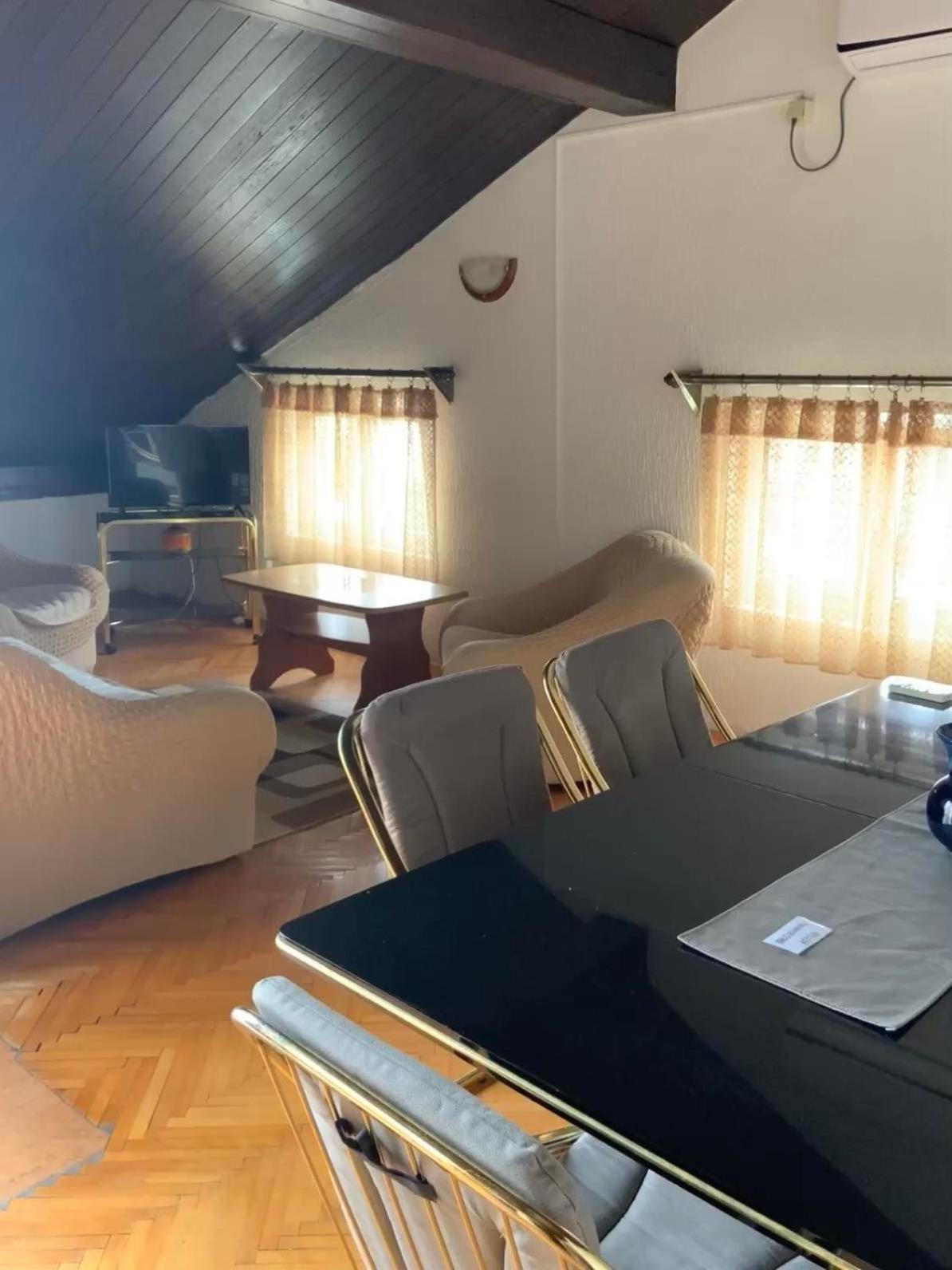 Apartments Dunja Свети-Стефан Экстерьер фото